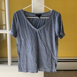 Forever 21 blue v-neck T-shirt